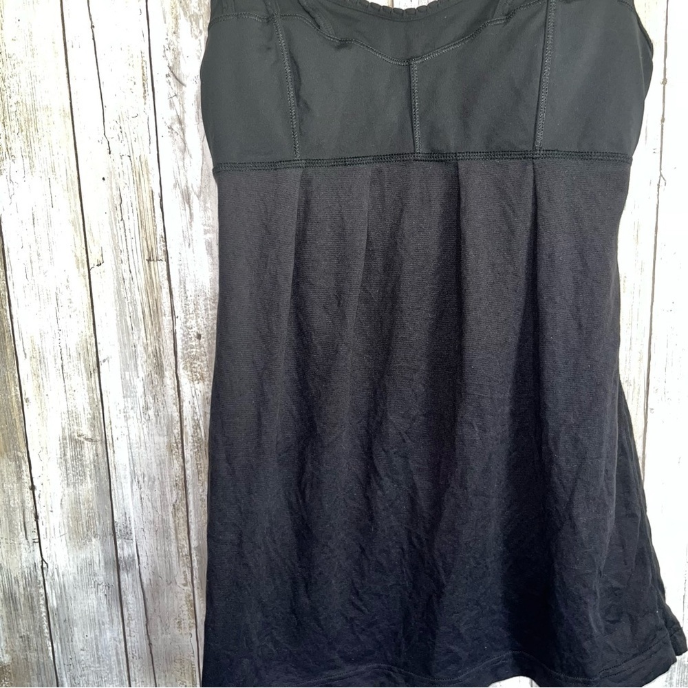 Lululemon Debut Tank - Picture 3 of 5